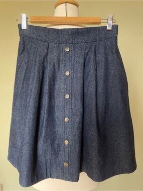 BIRDS OF NORTH AMERICA Brushrunner Chambray Denim Skirt NWT